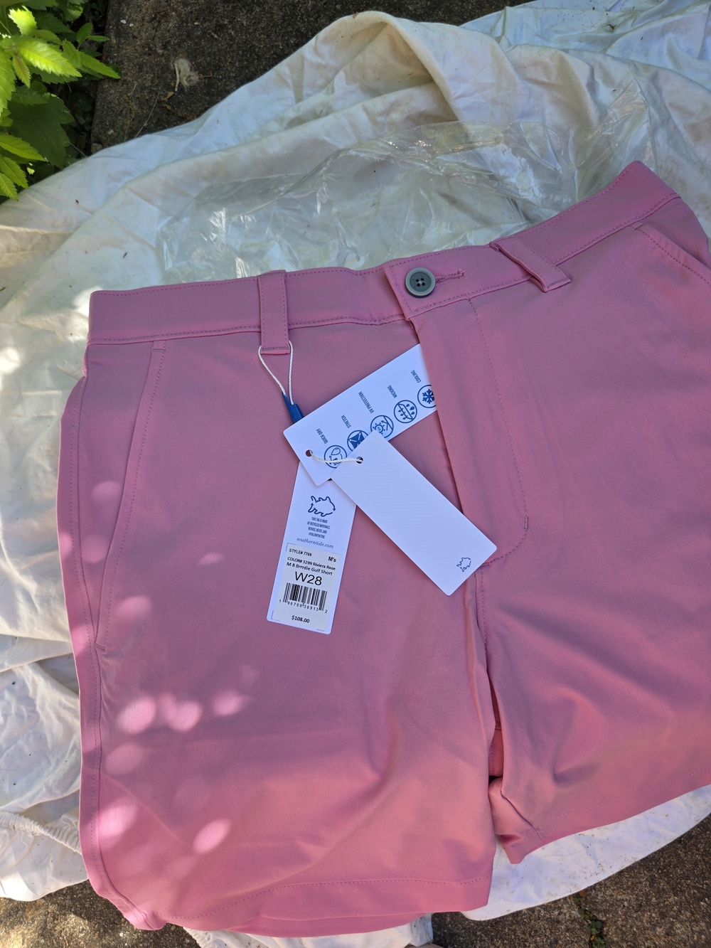 Southern Tide Pink Men’s Flat-Front Performance Shorts